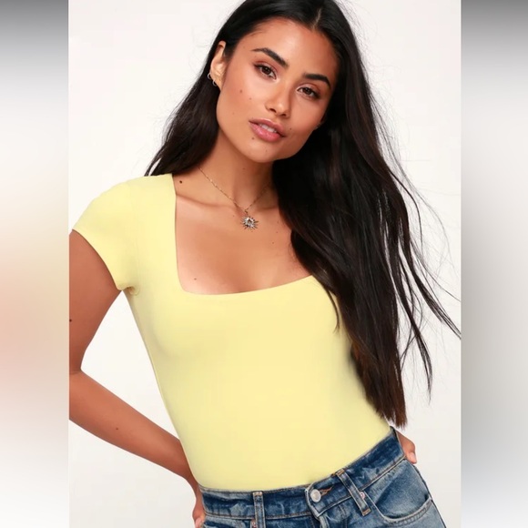 Free People Square Eyes Pale Yellow Bodysuit. Size Small - Picture 3 of 7